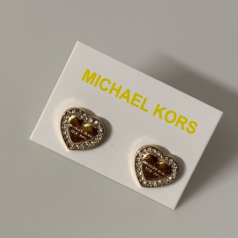❗️LAST ONE❗️Michael Kors Gold Tone Heart Earrings - Picture 5 of 5